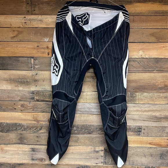 FOX RACING SUIT - Picture 6 of 11